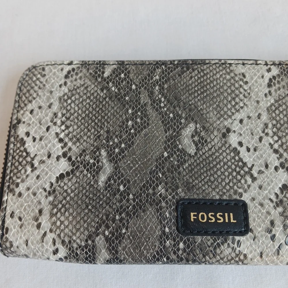 Fossil Zip Around Wallet Faux Leather Python Taupe Gray